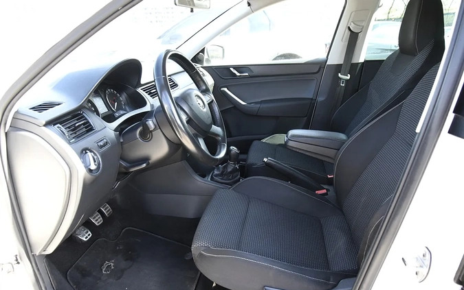 Skoda RAPID cena 19900 przebieg: 271000, rok produkcji 2013 z Tarnobrzeg małe 191